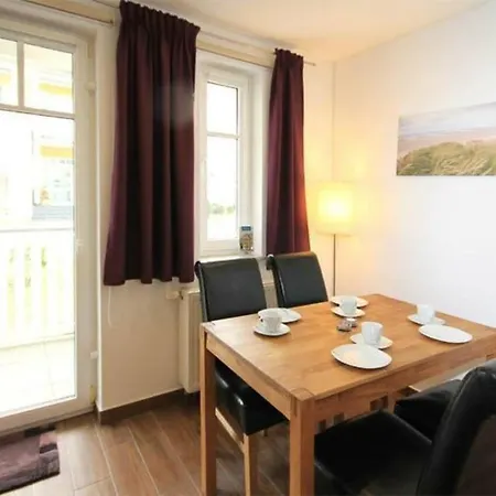 Strandschloesschen-haus-ii-we-1-9809 Кюлунгсборн